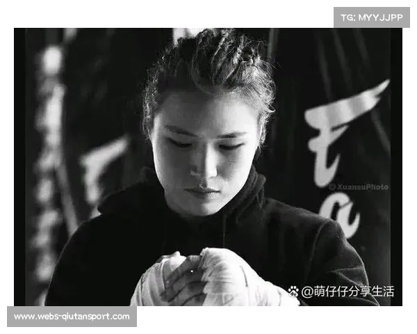 从草量级到蝇量级:张伟丽的升重之路与双冠王梦想 从草量级到蝇量级:张伟丽的升重之路与双冠王梦想